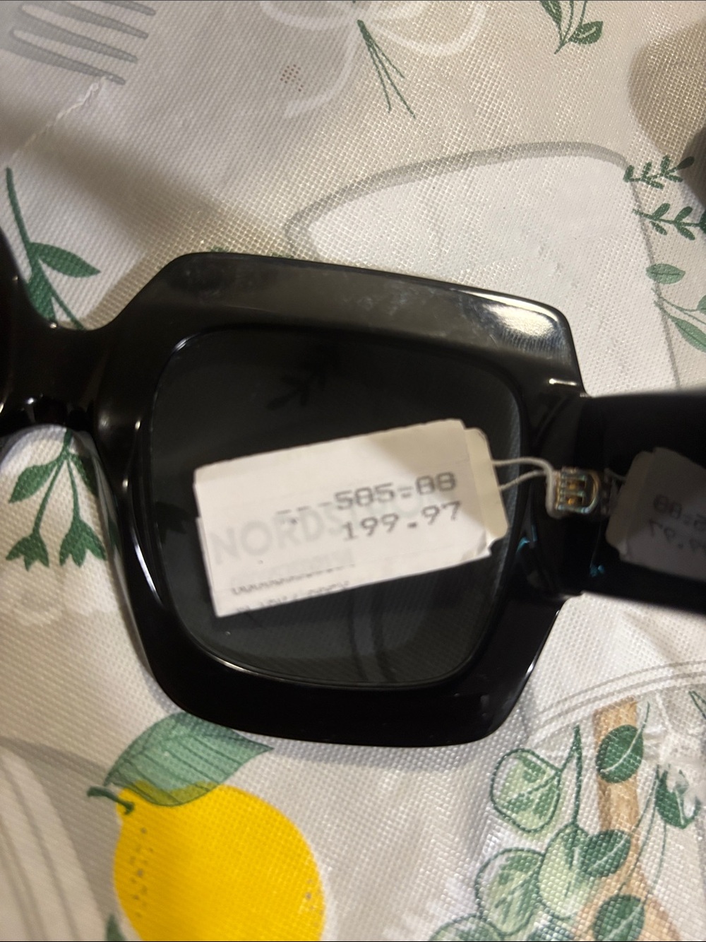 Gucci Women’s Oversized Square Sunglasses - Picture 10 of 10